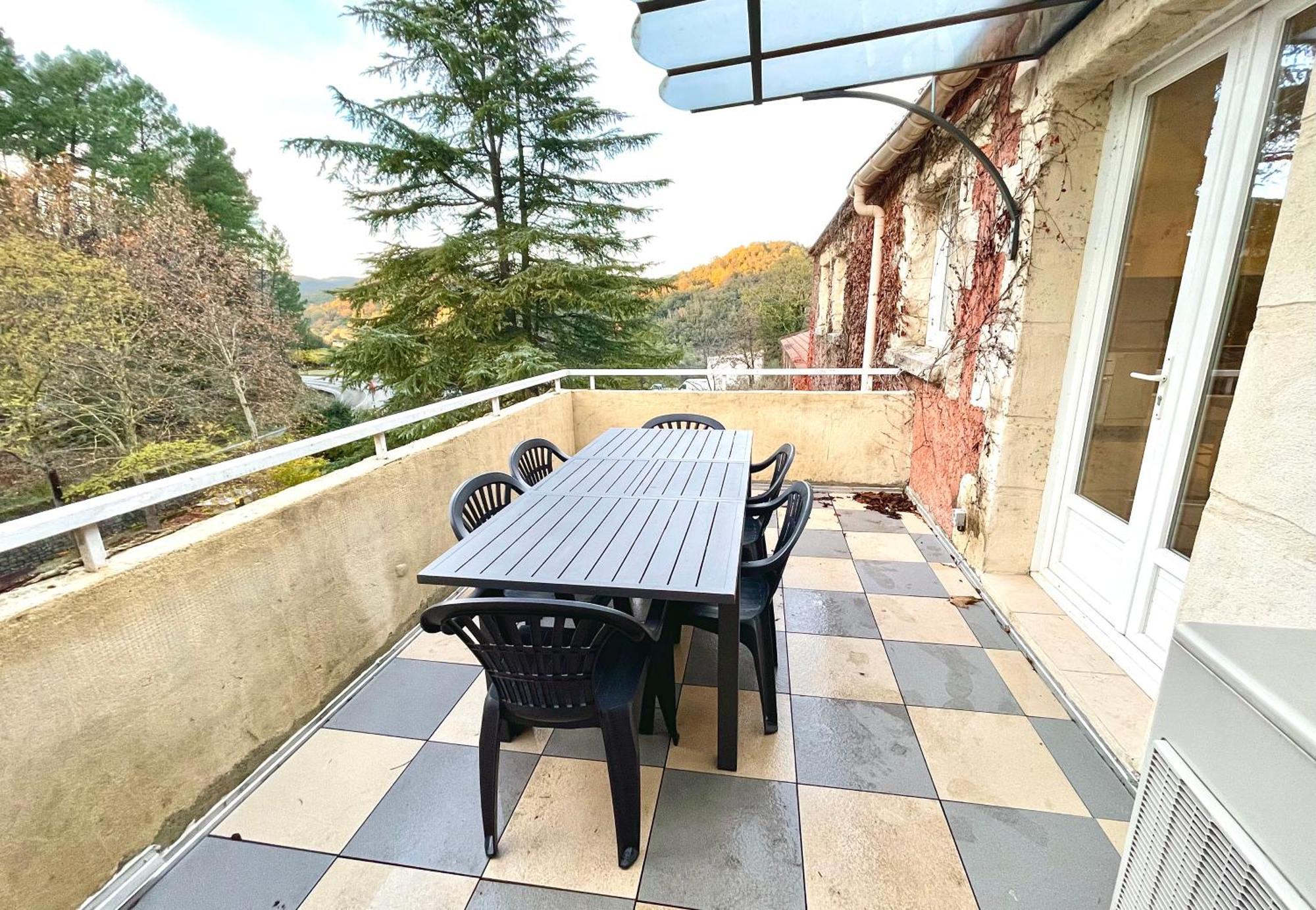 Apart'Hotel Les 4 Sources Corbes Exterior photo
